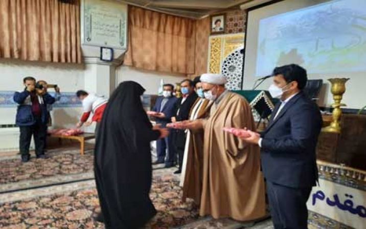 توانمندی بانوان هم در اجتماع و هم در خانواده ستودنی است توانمندی بانوان هم در اجتماع و هم در خانواده ستودنی است